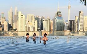Regalia Suites With Infinity Pool Klcc By Staycation Homes